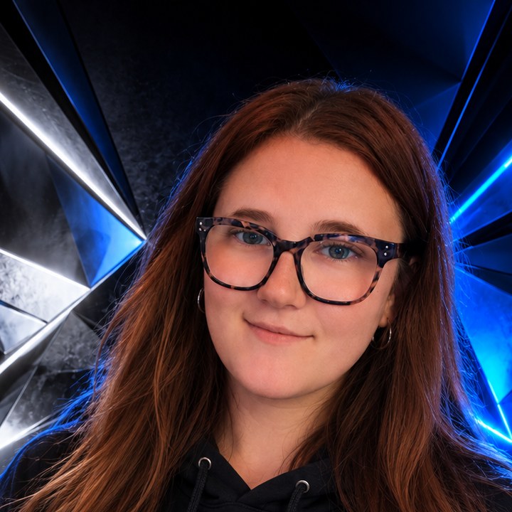 Portrait of Nai, Network Manager of the PulseWave Creator Network